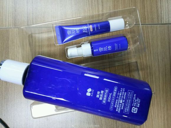 四海八荒保湿面霜推荐,四海护肤品