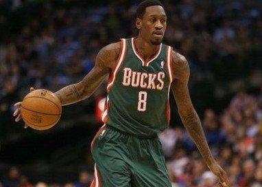 拉里桑德斯骑士数据,骑士试训拉里桑德斯