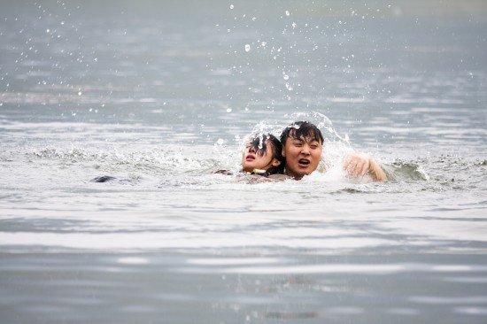 你曾想过自杀吗？心理专家说，生而为人，你真的好累！