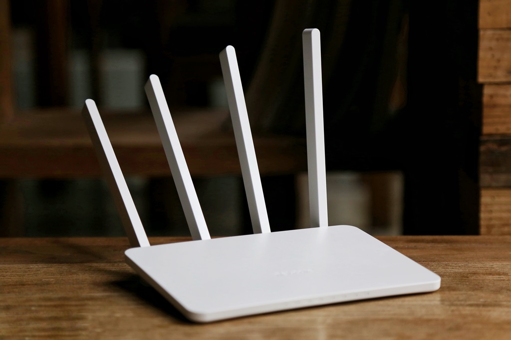 磊科n1路由器,性价比高的大功率路由器推荐