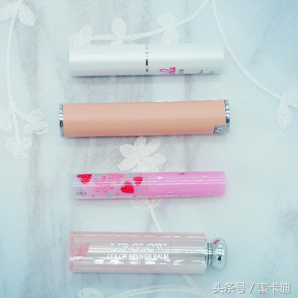 润唇膏红黑测试,变色唇膏真假亲测