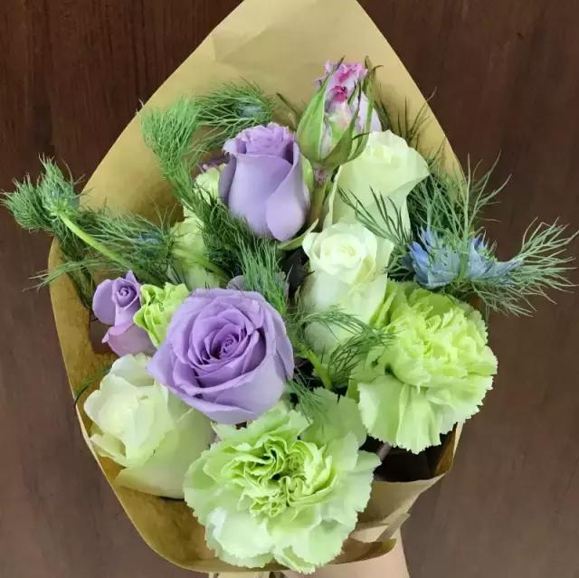 我们用1000元的教训告诉你:包月鲜花全是坑!一家都不推荐!