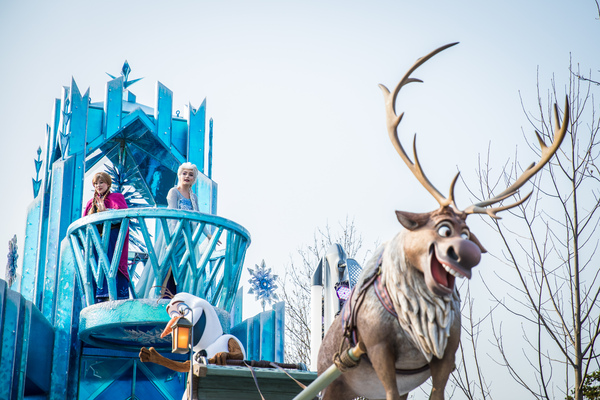 上海迪士尼乐园吃什么比较划算,上海迪士尼酒店住宿攻略