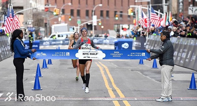 2017纽约半马:美女赫德三连霸金发师妹破纪录