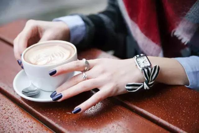 好看不贵!当DW成为「街表」,还有这些千元级腕表供你挑