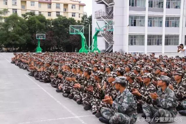 新华学院，不散的青春