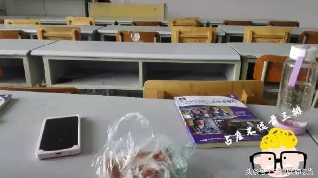 新华学院，不散的青春