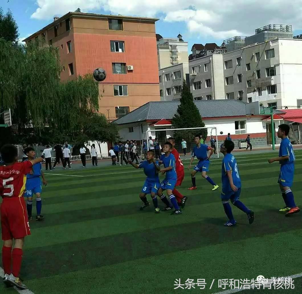 皇马球探马卡姆巴佩,皇马球探布斯克茨