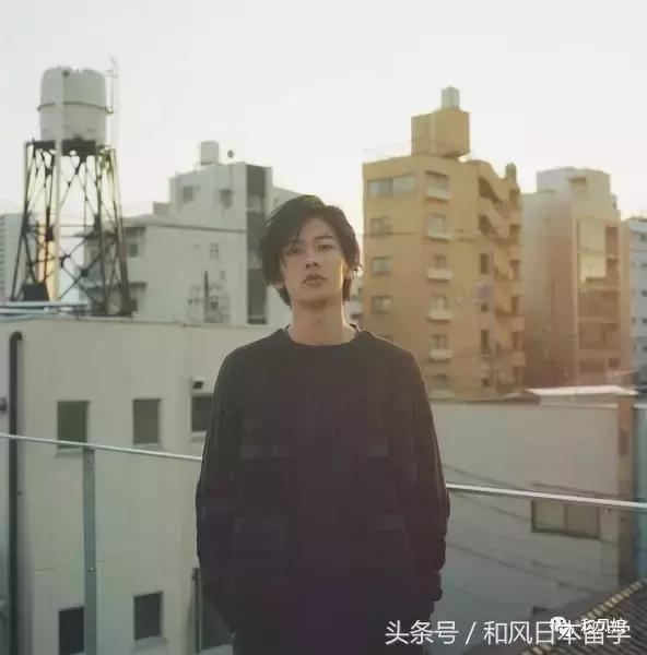 佐藤健在日本女性心中的地位,佐藤健颜值巅峰图片