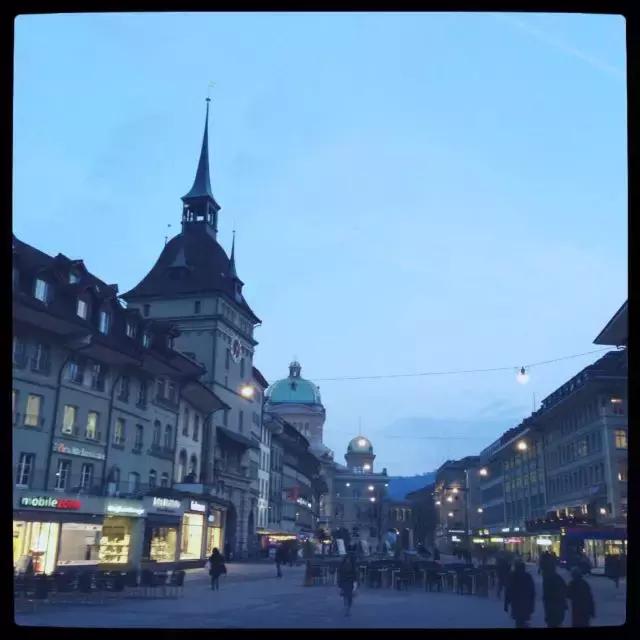 堪称瑞士旅游达人的钟表编辑们分享巴展期间“吃喝玩住”全攻略！