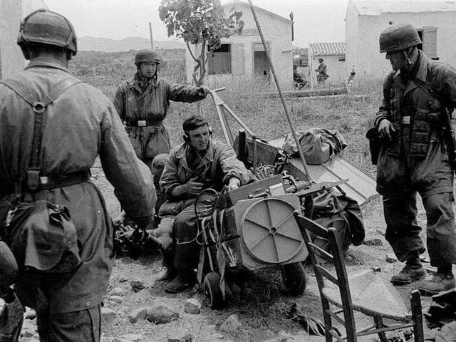 二战德军空降师绿魔鬼,二战德军伞兵的传奇之战