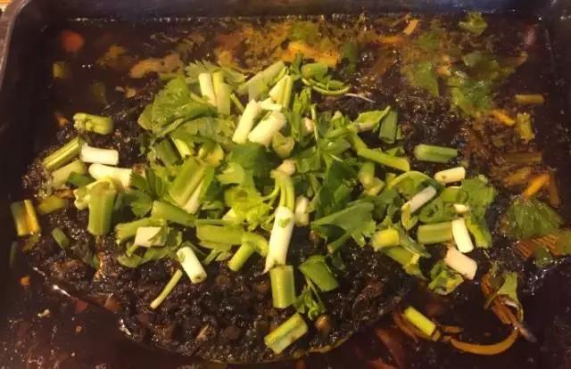 据说99%的人都喜欢这道海鲜美食,重庆必吃的100家烤鱼店