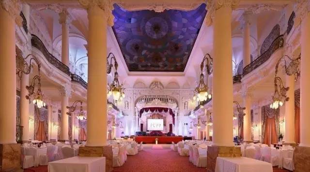 布达佩斯大饭店深度解析,布达佩斯最贵酒店