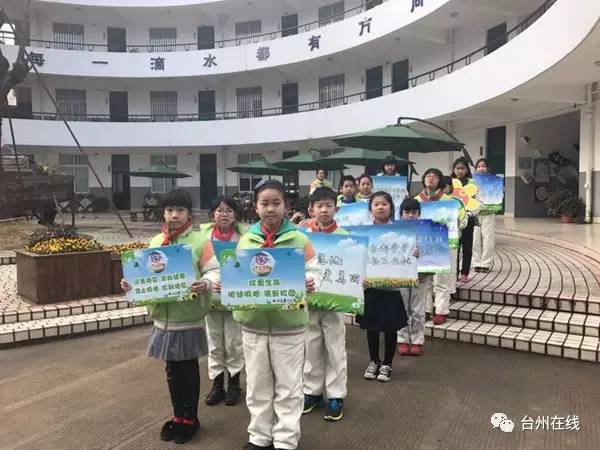 只是随手拍张照！他们每人都得到百元红包，你也可以！