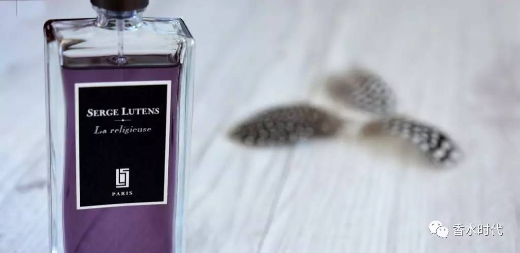沙龙香和小众香水哪个好,芦丹氏黑色曼陀罗香水好闻吗