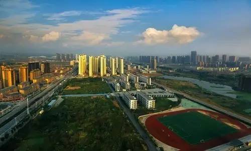 你好，我的名字叫安庆，这是我的最新简历，请多关照！