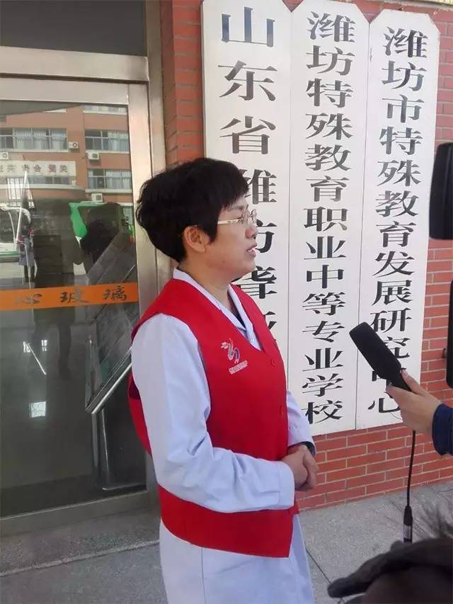 潍坊这家医院的志愿者太牛了！聋哑儿童也感受到了满满的爱……