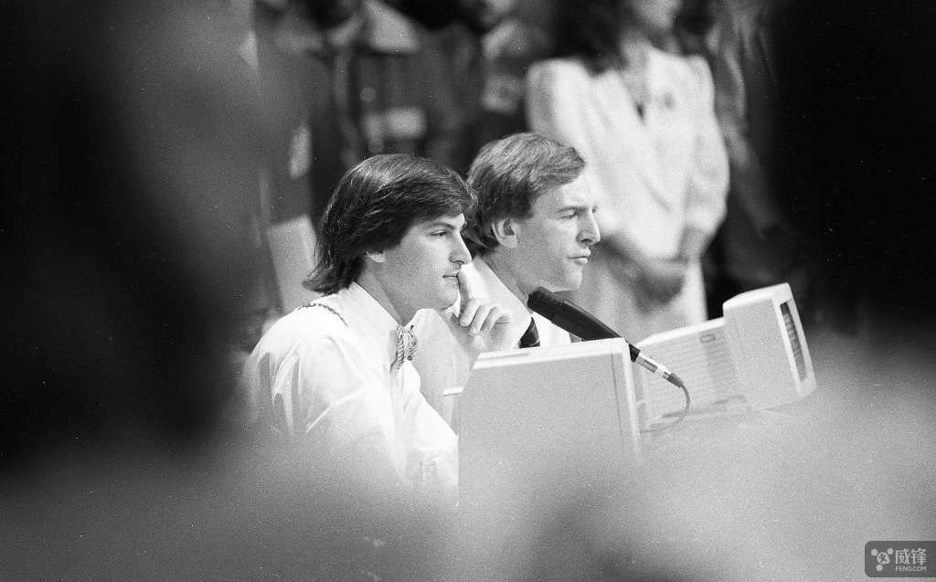 忆峥嵘岁月AppleIIForever发布会旧照流出