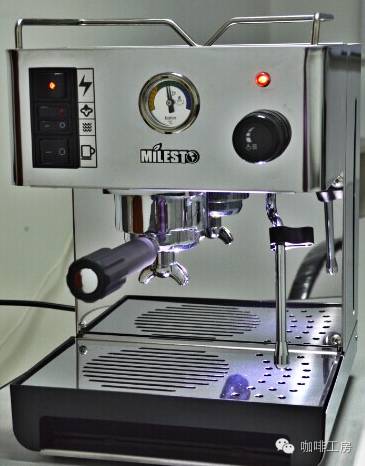 想学咖啡拉花要去哪种店,拉花最好的咖啡机