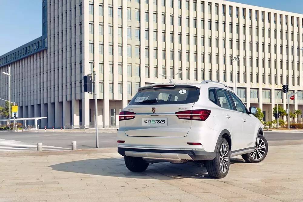 荣威erx5混动下线60万上海,荣威ERX5汽车宣传视频