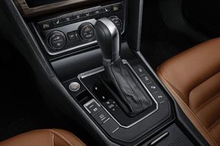 路遥知马力日久见人心怎么评论,凌渡到底好不好看