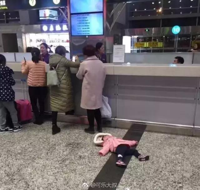 古天乐签名有灵感吗 (古天乐的签名才是经典)