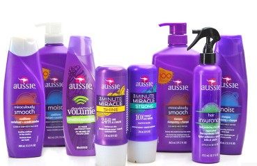 怎么拥有一头乌黑柔顺的头发,光滑柔顺的头发给人的感觉