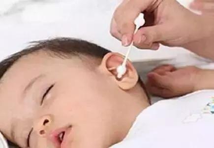 经常给宝宝挖鼻屎会得鼻炎吗,经常挖耳屎有什么危害