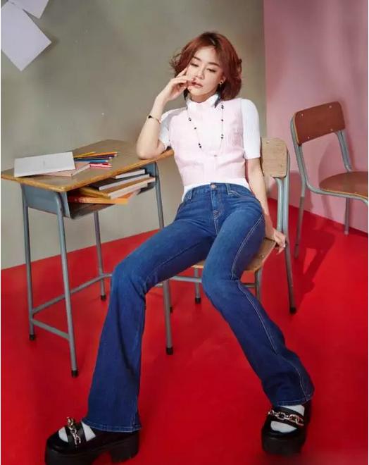 云巅之上简兮惊艳化妆出场,云巅之上简兮表演被肯定