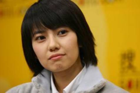 大方脸大饼脸发型,适合脸大且不对称脸型的发型