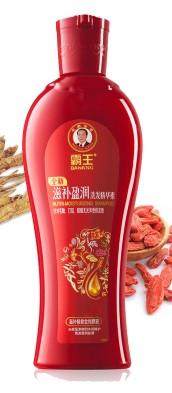 怎么拥有一头乌黑柔顺的头发,光滑柔顺的头发给人的感觉