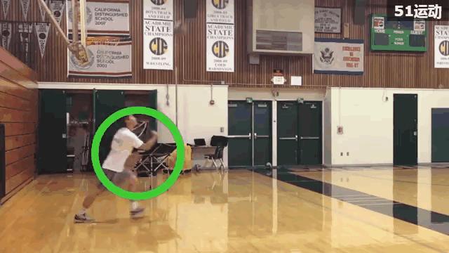 如何发排球的飘球,排球上手球的正确手型是怎样的