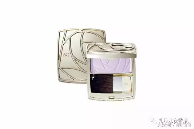 这款显白的氛围感腮红教程来啦,显白裸杏橘色清透自然好气色腮红