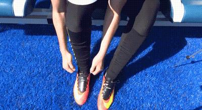 战靴怎么把鞋带系在里面,球鞋怎么绑鞋带好看