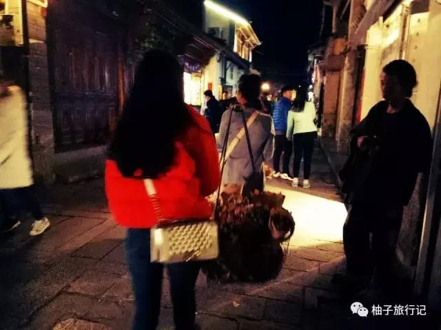 干货：大理人民路被整顿后，说说今天的地摊街和背包客