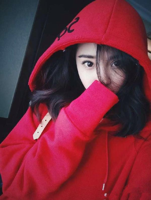 如果奇迹有颜色，那一定是中国红！小鲜肉超爱的那一抹红