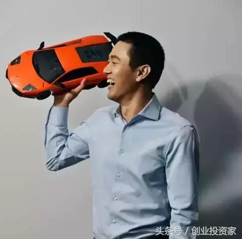 马化腾刘强东雪中送炭,马化腾刘强东投资什么车