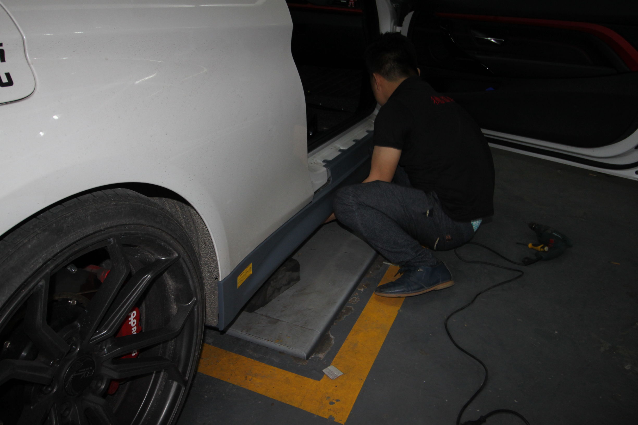 全新宝马4系两门轿跑改装,宝马4系硬顶改装黑武士