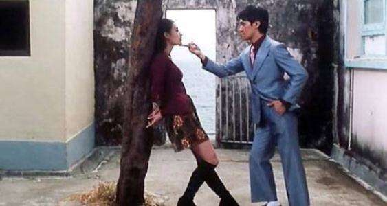 周星驰十大经典电影排行榜前十名,推荐几部周星驰的经典喜剧