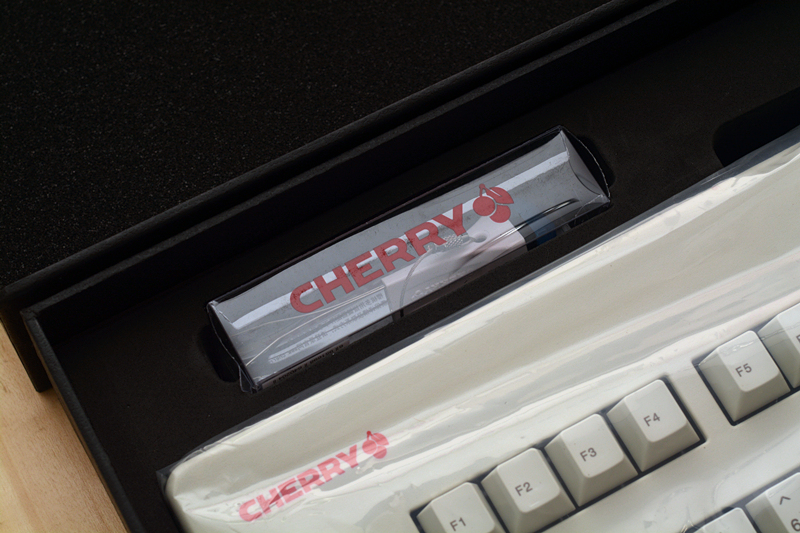 樱桃机械键盘3.0茶轴评测,樱桃红轴机械键盘体验