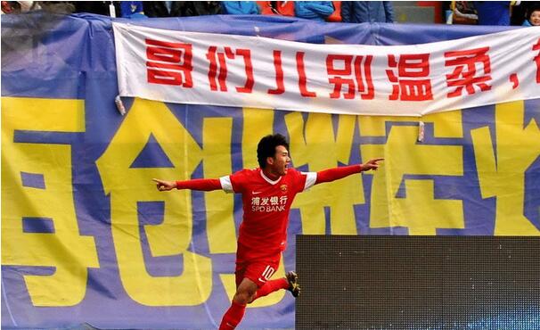 被称为国内最有天赋的足球球员,被夸有灵气