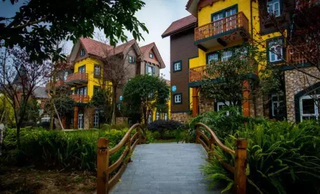 清明只放一天假,清明三天小假期