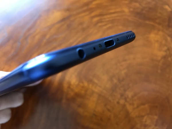 颜值和性能并存安卓机,荣耀v9是安卓系统吗