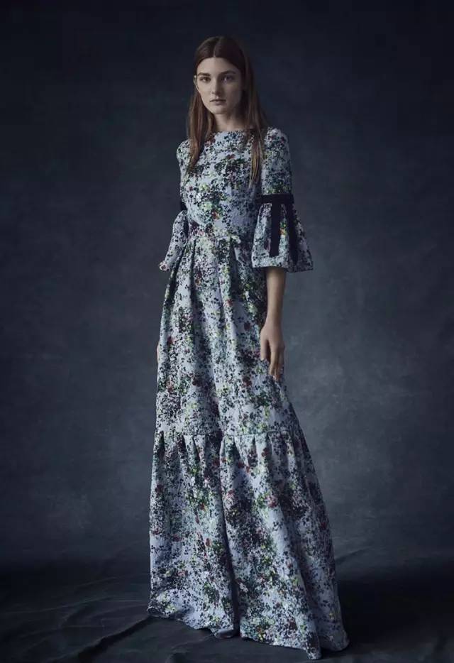 历年春晚服装,今年央视春晚服装