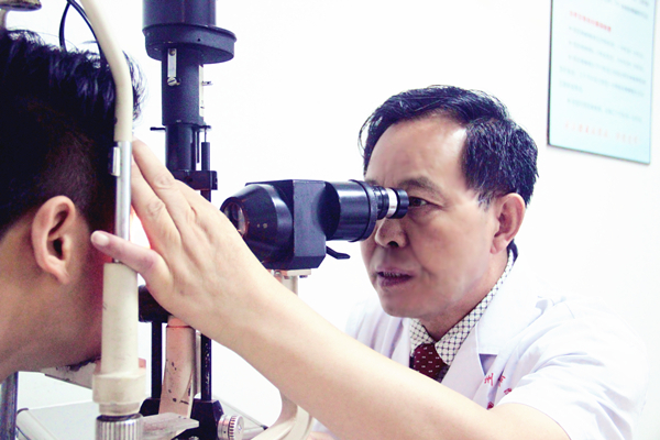 眼科专家刘运甲,刘运甲眼科医院排名