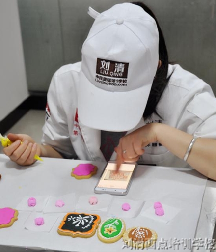 西点蛋糕培训学校的骗局,西点培训学校是坑么