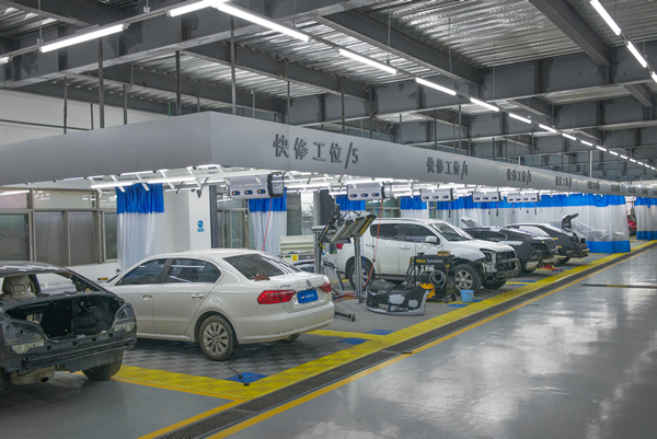 西安汽车全车喷漆一般要多少钱,西安汽车喷漆哪里喷得好