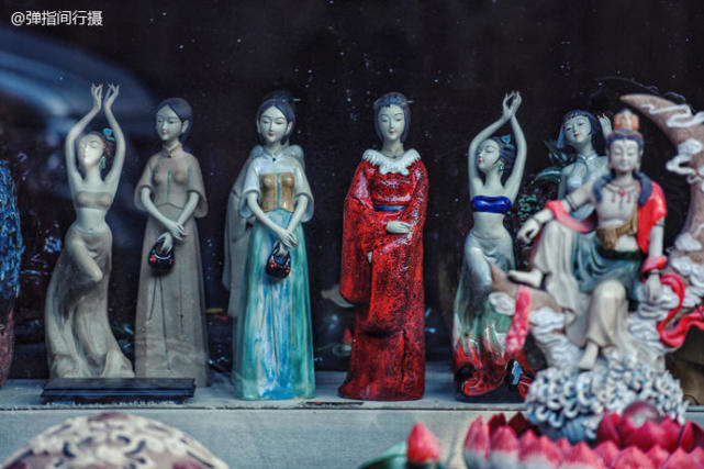 佛山石湾公园马桶瀑布,全球最大的人工马桶瀑布