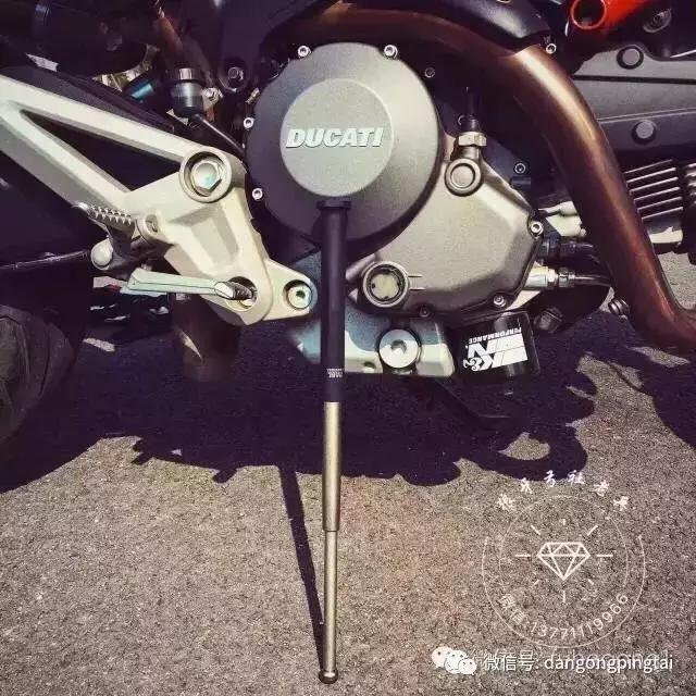 男人要有一把刀,男人要有粗壮的臂膀