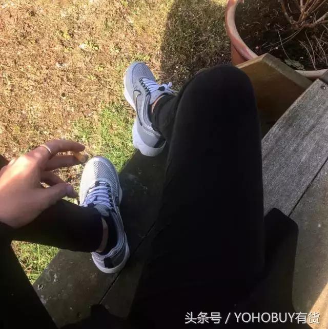 这8双令直男羡慕拥有的女生专属Sneaker,你买了吗?
